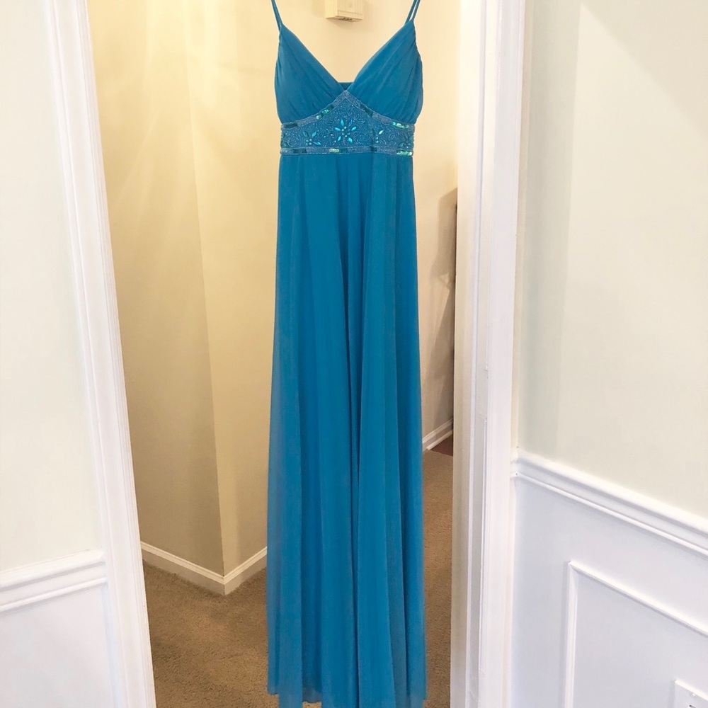 Beautiful floor length dress